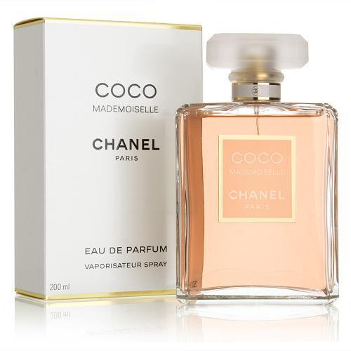 Perfume para el cabello de Chanel con COCO MADEMOISELLE 